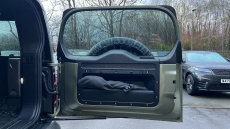 Land Rover Defender 3.0 D250 X-Dynamic HSE 110 5dr Auto Diesel Estate